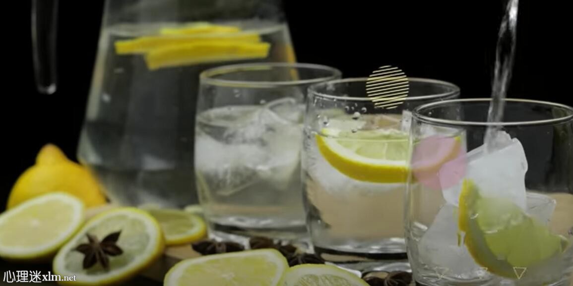 每天早上第一件事必须喝的10种超级饮料