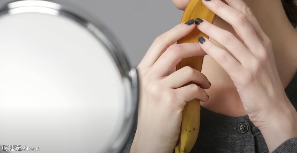 香蕉皮对你的皮肤和头发有12个惊人的好处